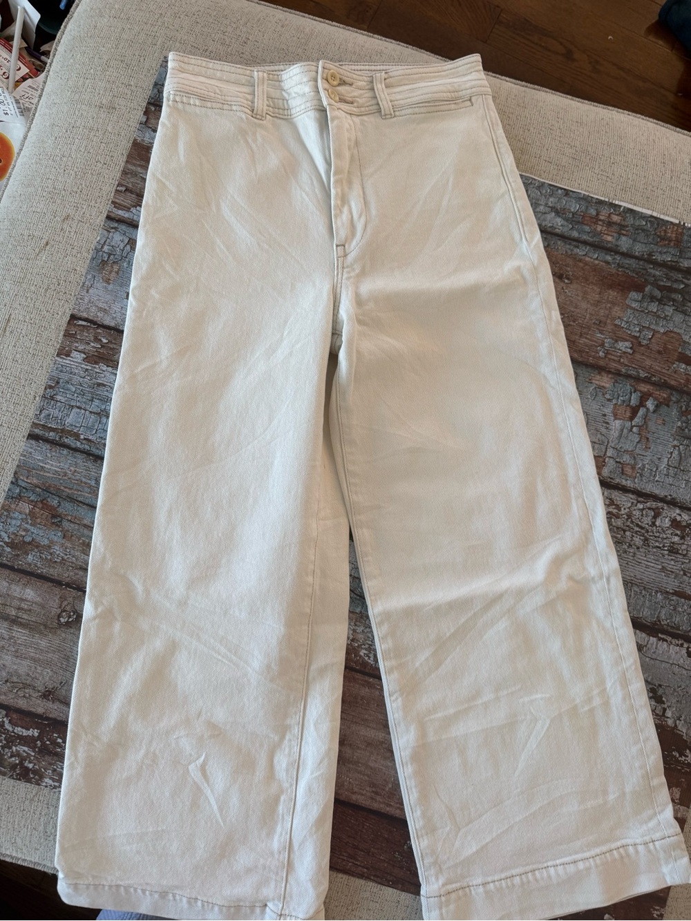 Faherty Wide-Leg Organic Cotton Ankle Cropped Pants in Cream Size 28